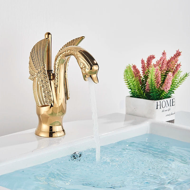 Vintage Brass Luxury Bathroom  Sink Faucet